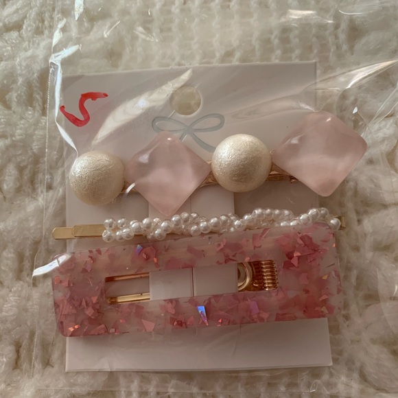 Hair accessories - Picture 4 of 8